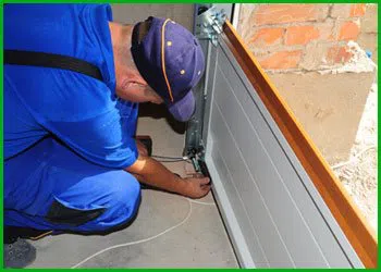 Master Garage Door Service Houston, TX 713-581-2467 - cont-door-maintain-template-07-gr-19m