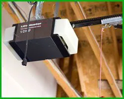 Master Garage Door Service Houston, TX 713-581-2467 - sidebar-opener-t-07-gr-19m
